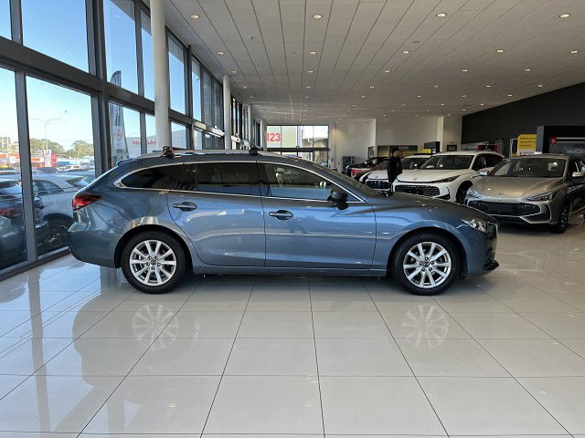 2014 Mazda Atenza