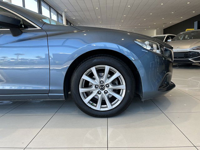 2014 Mazda Atenza
