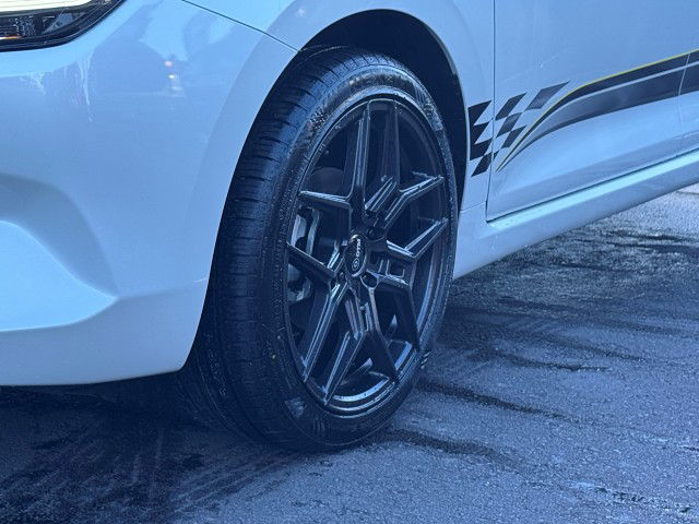 2025 Suzuki Swift SR Special Edition