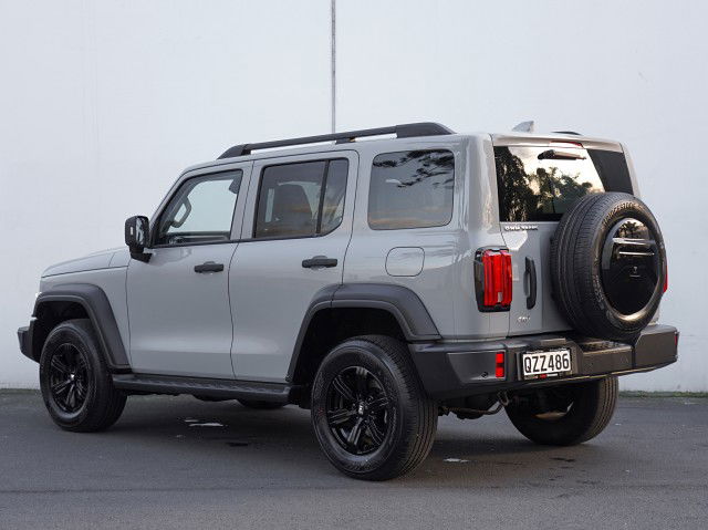 2025 GWM Tank 300 LUX 2.0L 4WD 5Dr SUV