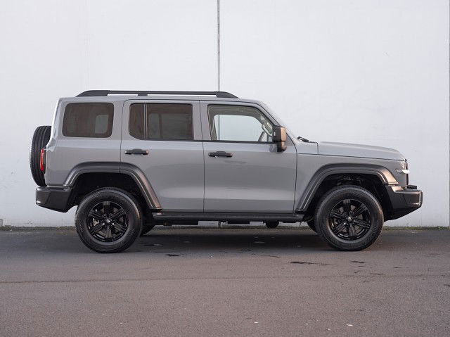 2025 GWM Tank 300 LUX 2.0L 4WD 5Dr SUV