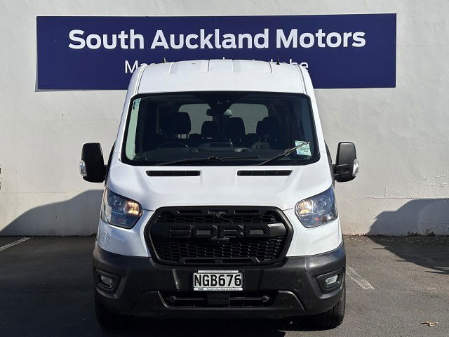 2021 Ford Transit 370M 12 Seater Bus