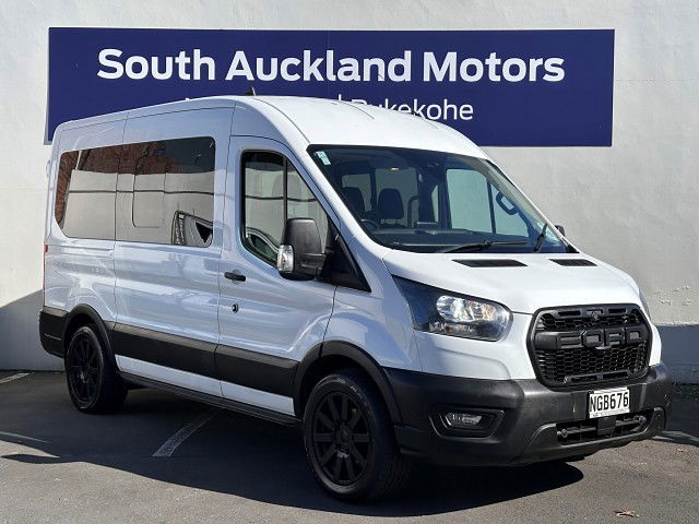 2021 Ford Transit 370M 12 Seater Bus