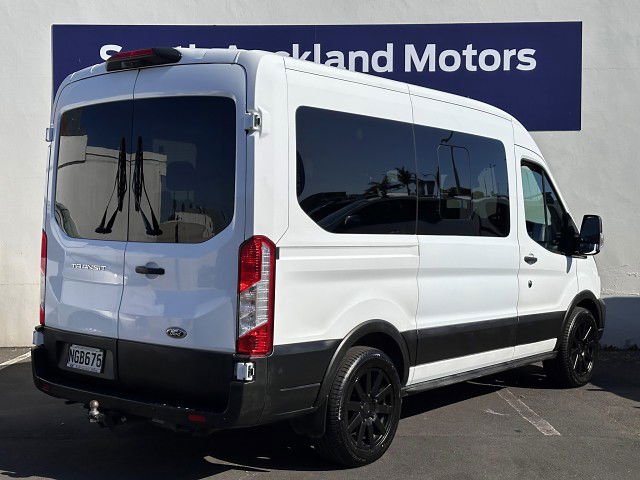 2021 Ford Transit 370M 12 Seater Bus