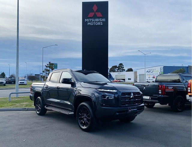 2025 Mitsubishi Triton DC WS 2.4D VRX 4WD 6AT
