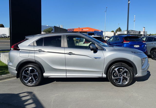 2024 Mitsubishi Eclipse Cross PHEV VRX 4WD