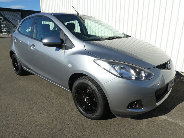 2011 Mazda Demio Hatch