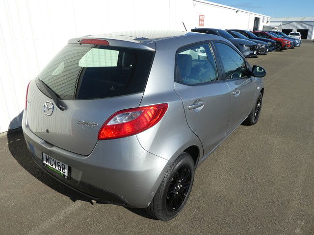 2011 Mazda Demio Hatch