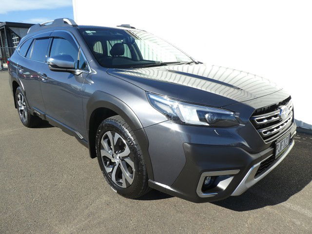 2022 Subaru Outback Touring 2.5