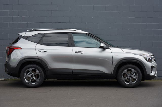 2025 Kia Seltos LX 2.0L