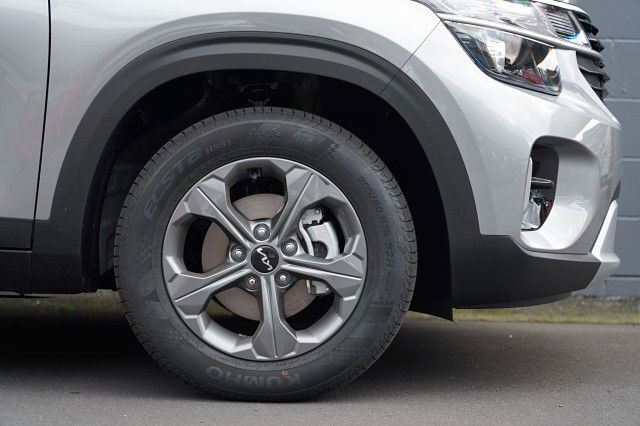 2025 Kia Seltos LX 2.0L