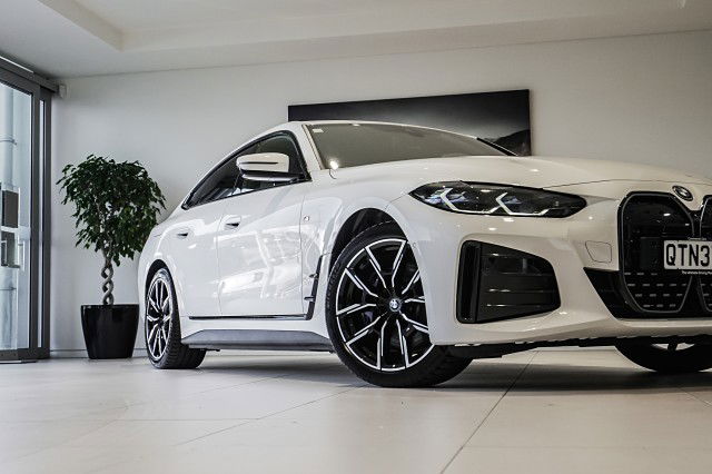 2024 BMW i4 eDrive40 M Sport