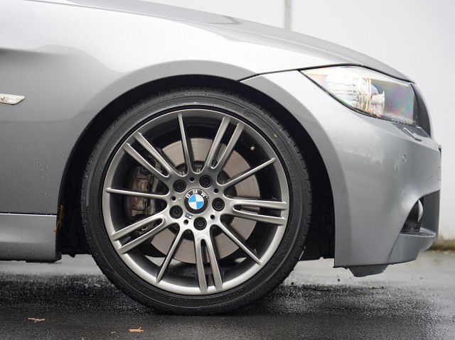 2009 BMW 335i 3.0L 6A 4dr Sedan
