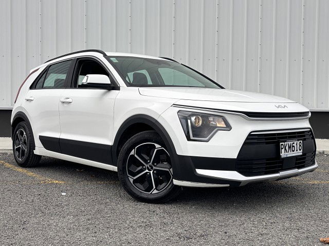 2022 Kia Niro Light 1.6ph/6am