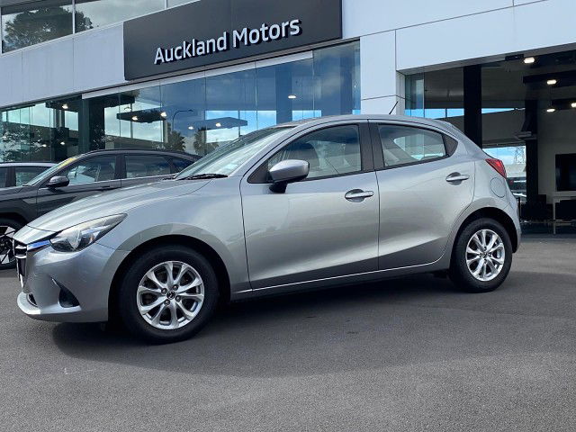 2017 Mazda 2 Hatch Glx 1.5 6At