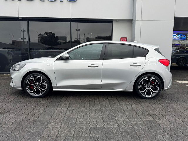2021 Ford Focus ST LINE X 1.5 PTR