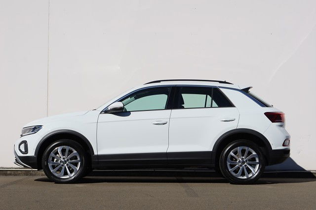 2024 Volkswagen T-Roc 2WD TSI Life