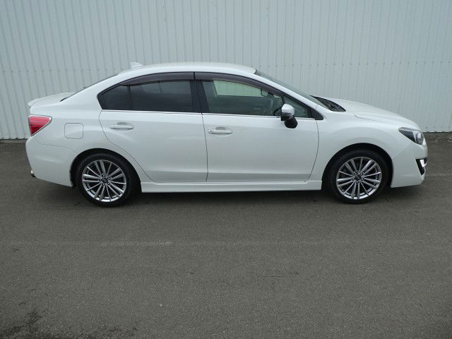 2015 Subaru Impreza 2.0R Sedan 4AT