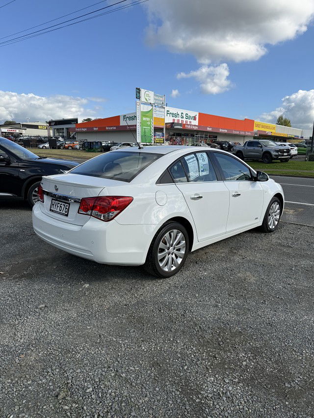 2015 Holden Cruze Z-Series 1.8P 6AT Z-Series 1.8P 6AT