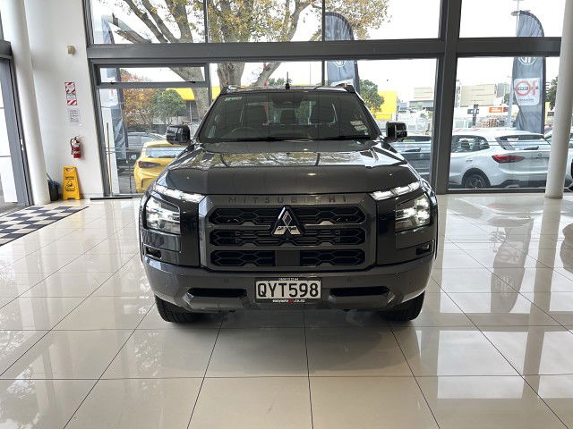 2024 Mitsubishi Triton Dc Vrx 6At 2.4Dt