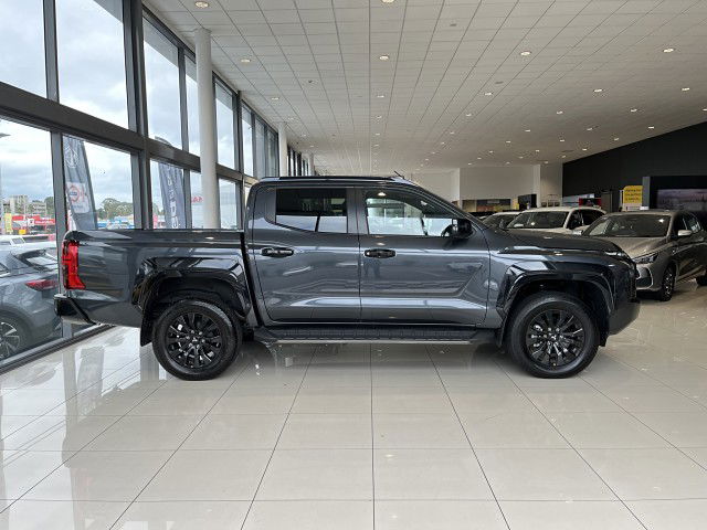 2024 Mitsubishi Triton Dc Vrx 6At 2.4Dt