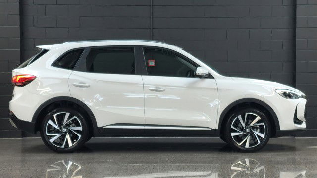 2025 MG ZS Essence 1.5Pht/3Hd