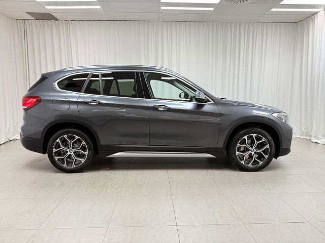 2021 BMW X1 sDrive18i xLine + Comfort