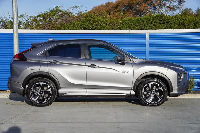 2024 Mitsubishi Eclipse Cross PHEV VRX 4WD