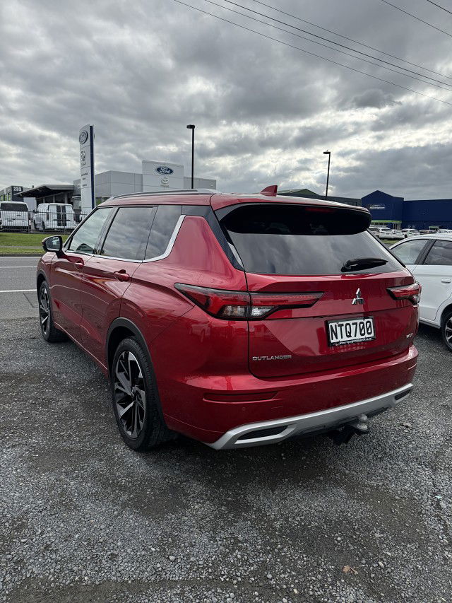 2021 Mitsubishi Outlander 2.5P VRX 4WD CVT