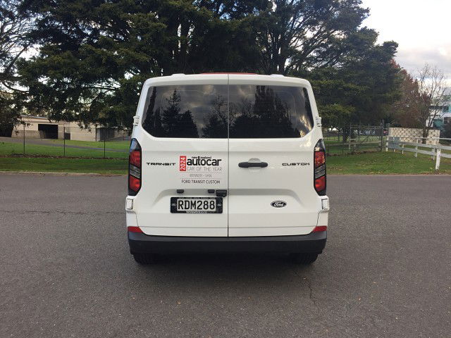 2025 Ford Transit CUSTOM 320L 2.0L