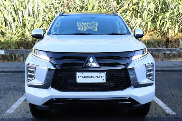 2025 Mitsubishi Pajero Sport 2.4D VRXB 4WD 8AT