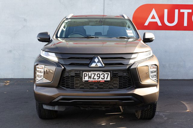 2023 Mitsubishi Pajero Sport VRX 2.4D/4WD/8AT