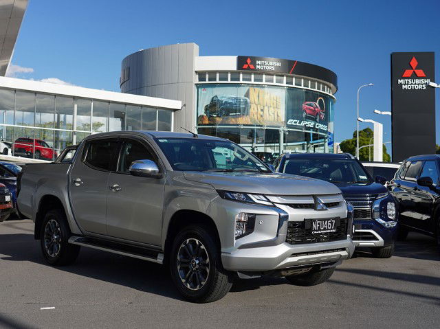 2021 Mitsubishi Triton VRX 2.4DT 2WD