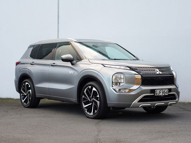 2023 Mitsubishi Outlander VRX 2.4 PHEV 4WD CVT 5Dr Wagon
