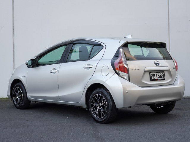 2017 Toyota Aqua 1.5L Petrol Hybrid