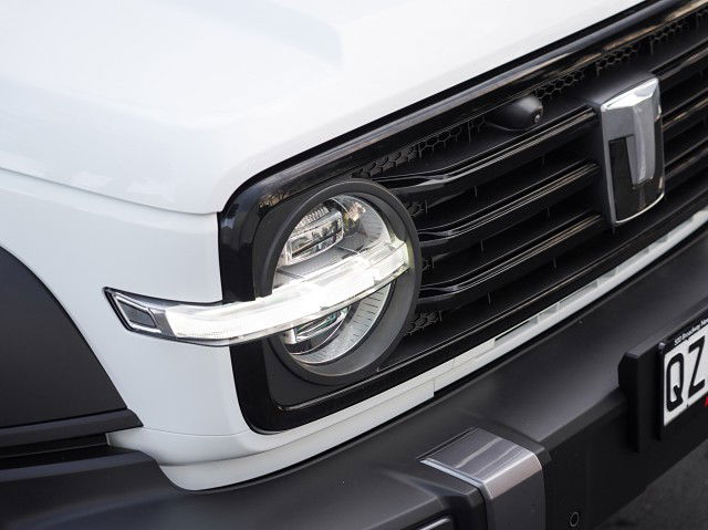 2025 GWM Tank 300 LUX 2.0P 4WD 5Dr SUV