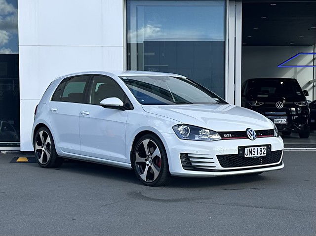 2016 Volkswagen Golf GTi 162kw