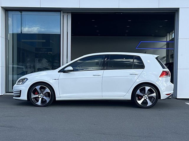 2016 Volkswagen Golf GTi 162kw