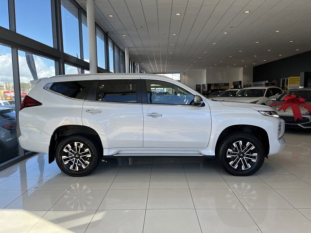 2023 Mitsubishi Pajero Sport Vrx 2.4D/4Wd/8At