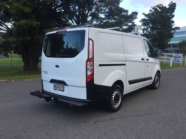 2019 Ford Transit CUSTOM SWB LOW ROOF