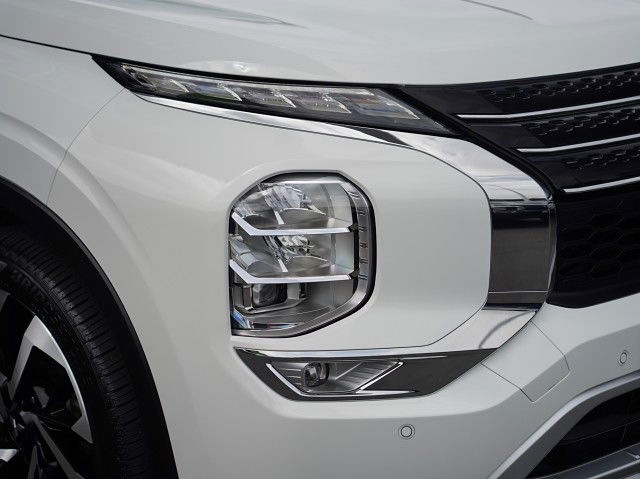 2024 Mitsubishi Outlander 2.5P VRX 2WD CVT
