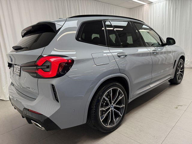 2023 BMW X3 xDrive30e M Sport