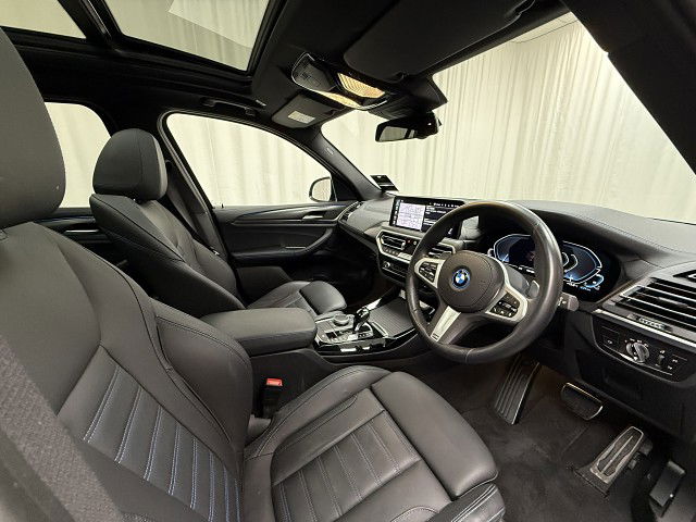 2023 BMW X3 xDrive30e M Sport