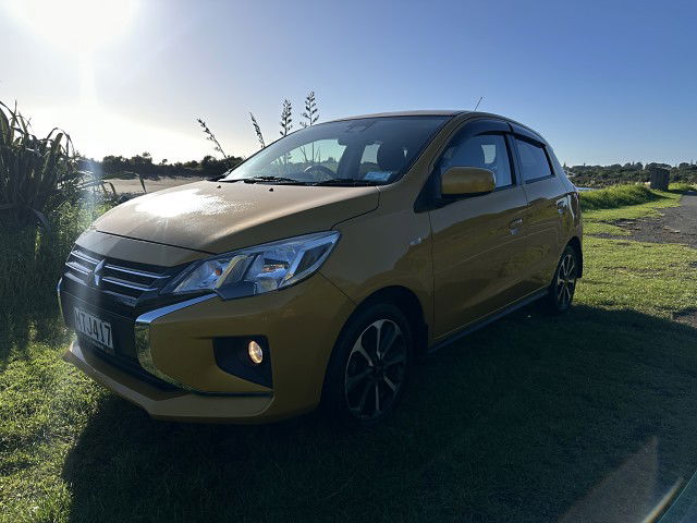 2020 Mitsubishi Mirage XLS