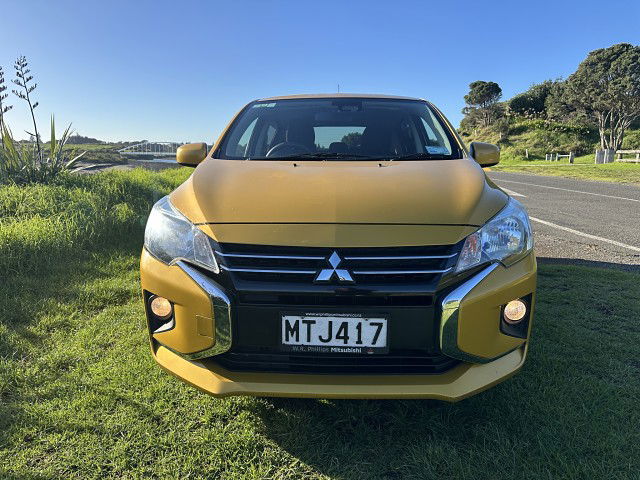 2020 Mitsubishi Mirage XLS