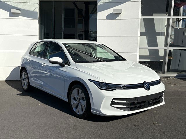 2025 Volkswagen Golf LIFE 1.4TSI