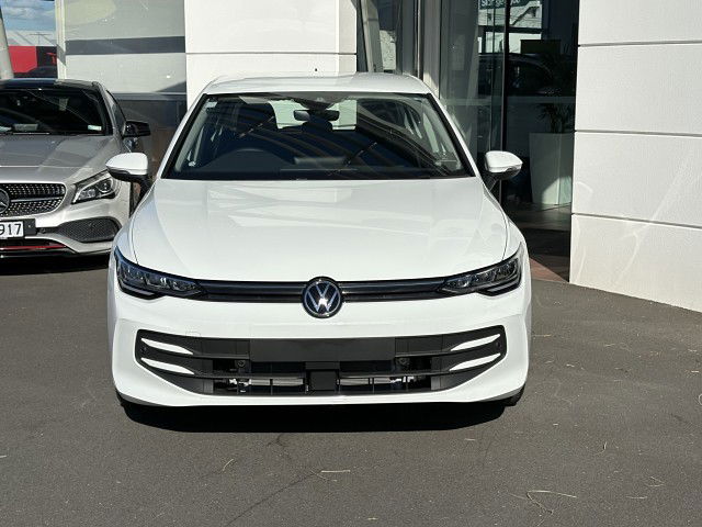 2025 Volkswagen Golf LIFE 1.4TSI