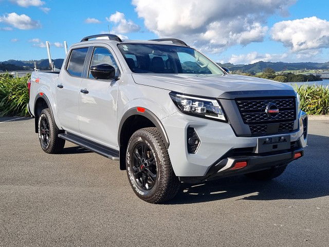2025 Nissan Navara Pro-4X 2.3D/4WD/7 SPEED AUTO