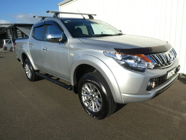 2019 Mitsubishi Triton DC GLXR 6MT 2.4D/6MT