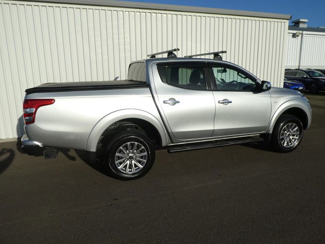 2019 Mitsubishi Triton DC GLXR 6MT 2.4D/6MT
